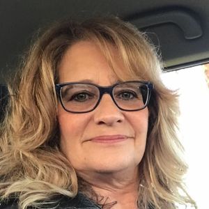 Meet your Posher, Charlotte